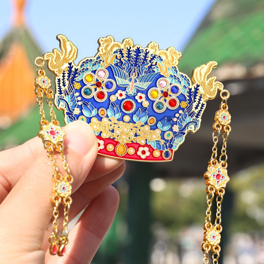 Phoenix crown-shaped refrigerator magnet