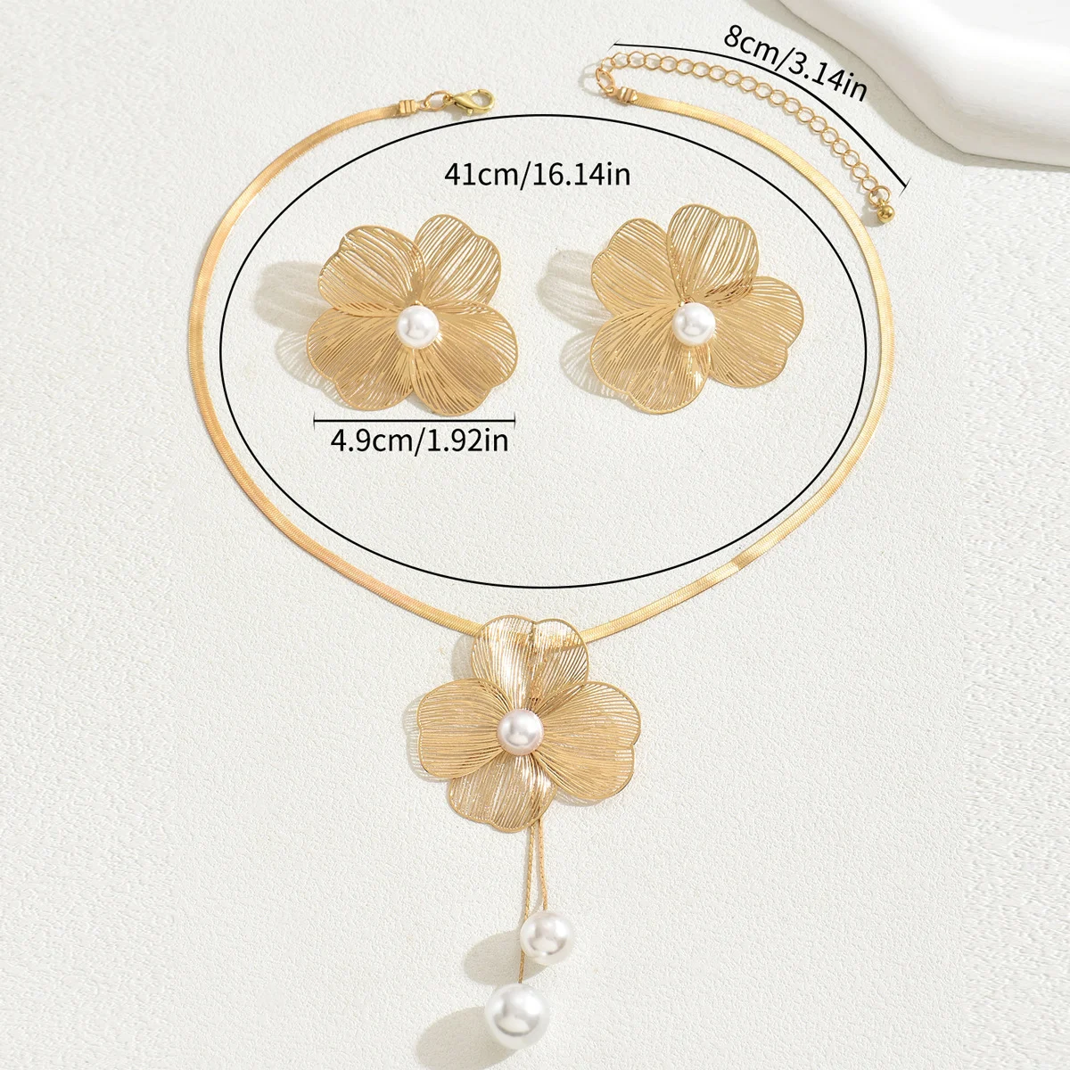 Floral Pearl Necklace and Earring Set - Image 3
