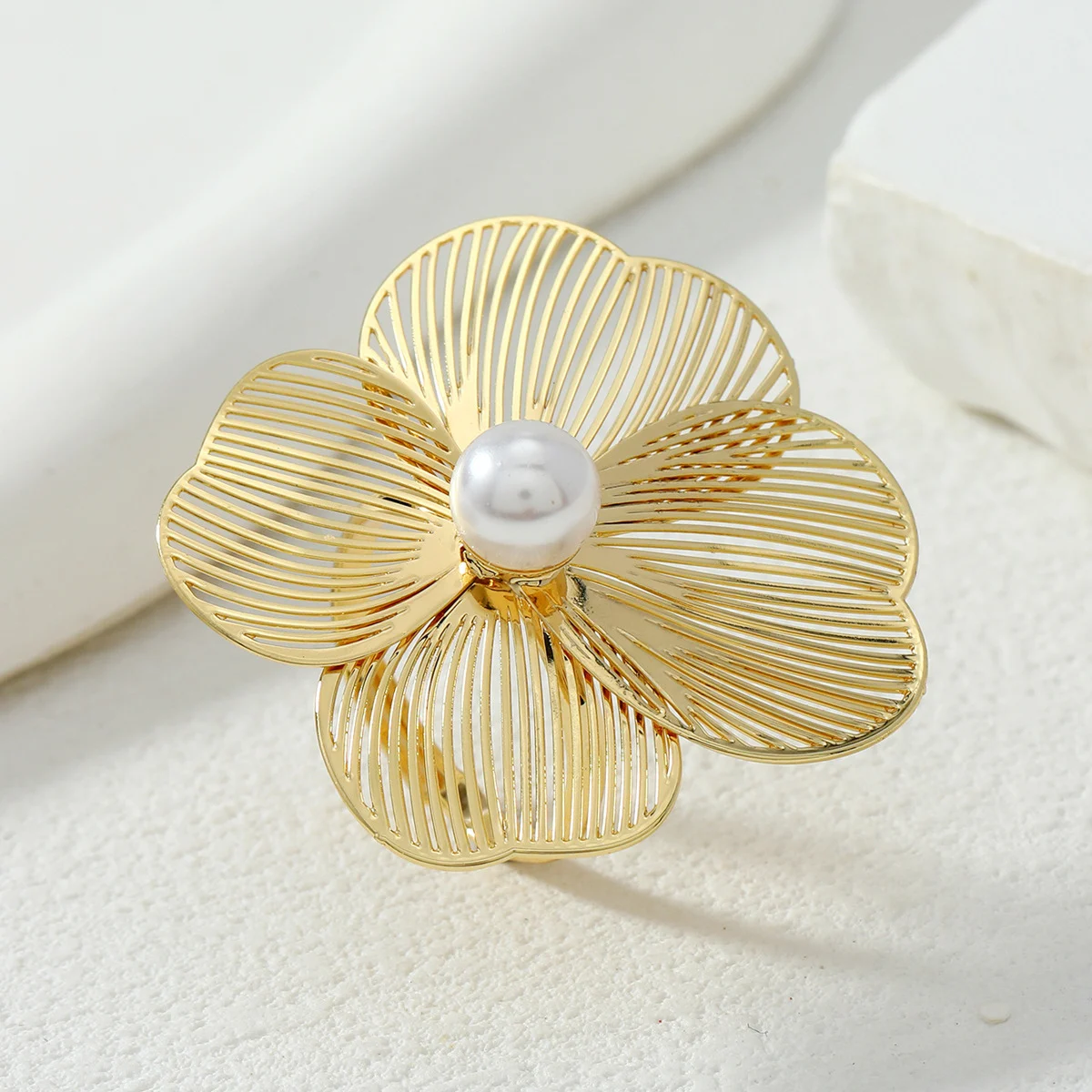 Floral Pearl Necklace and Earring Set - Image 4